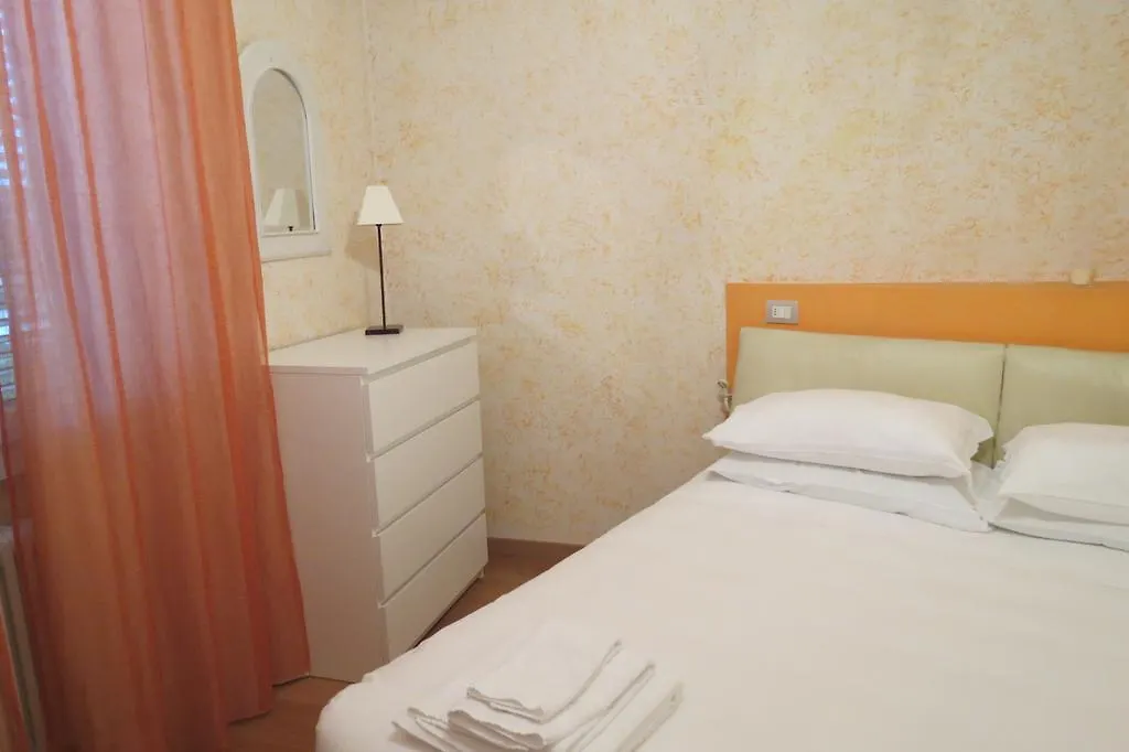 Alojamento de Acomodação e Pequeno-almoço Villa Brema Sirmione Itália